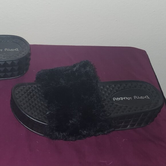 Dirty Laundry Black Fuzzy Slides With Platform Heels Size 7.5 - Picture 5 of 6